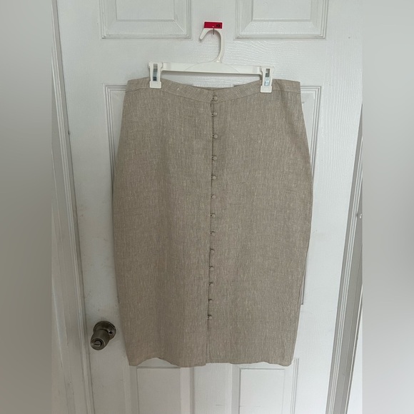 Reformation Women’s Fredo 100% linen skirt Sz 12 Beige Quiet Luxury Old Money - Picture 4 of 9